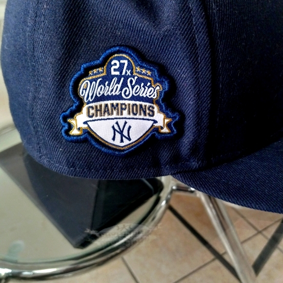 NY CAP New Era Black one size, World Series Champions. - Picture 4 of 7